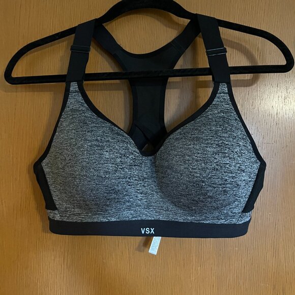 Victoria's Secret VSX - Sports Bra, size 36C - Picture 1 of 3